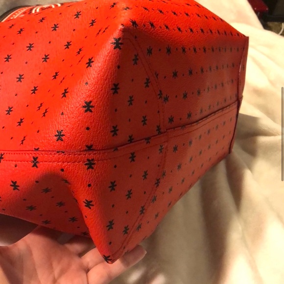 Coach Disney reversible Limited Edition tote - Picture 8 of 10